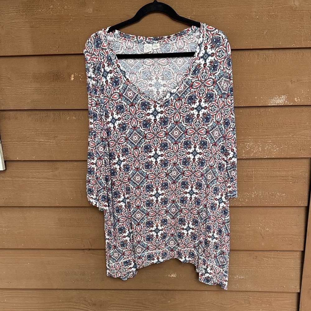 Artisan NY Multicolor Patterned Long Tunic Style Top size 2X